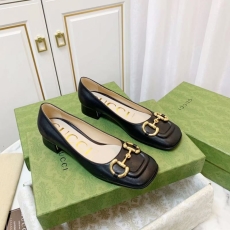 Gucci Heeled Shoes